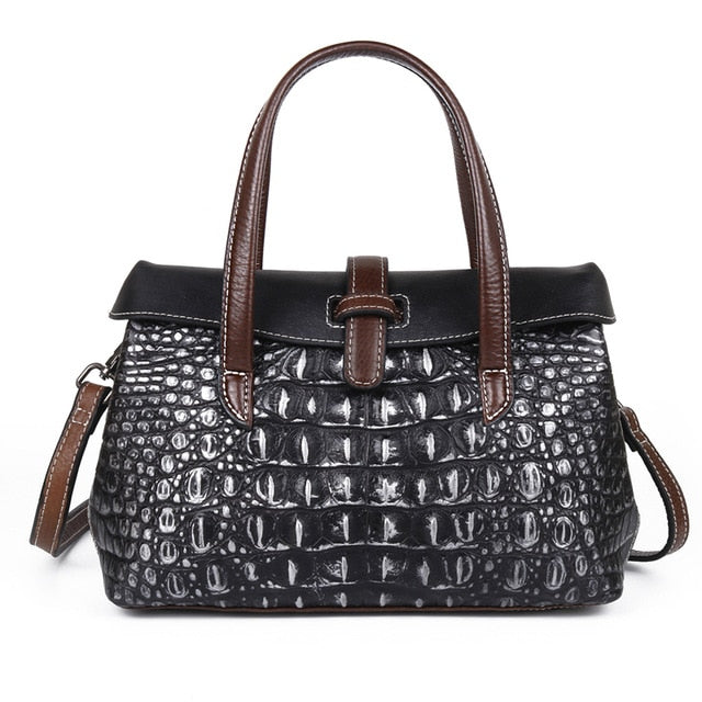 Womans Cowhide Crocodile Pattern High Quality  Retro Messenger Shoulder Cross HandBag